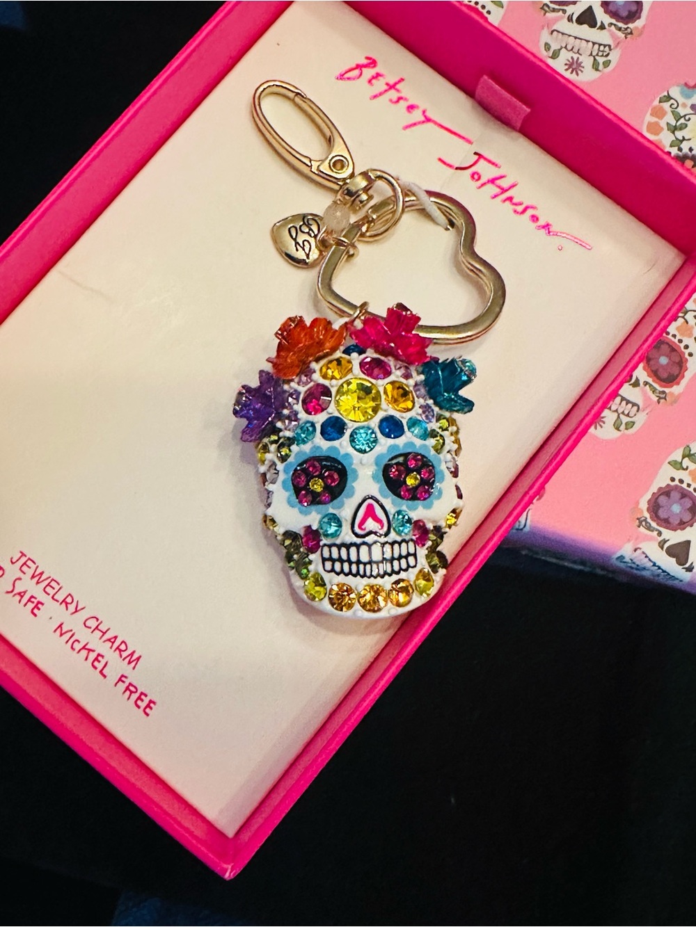 NWT Betsey Johnson Sugar Skull Jeweled Keychain Bag Charm Día de los Muertos